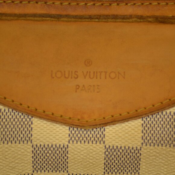 Authentic LOUIS VUITTON Siracusa White Damier Azur Shoulder Bag with COA(GUC) - Picture 4 of 12